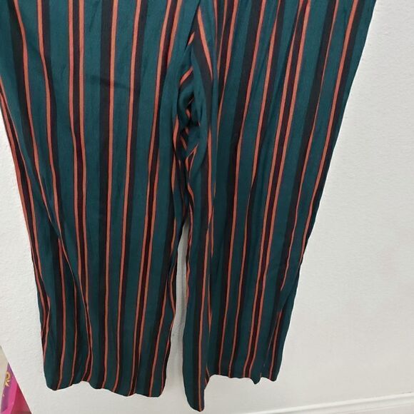 NWT WildāFableĀ Stripedā3/4āSleeveāPantāJumpsuitāSizeāS - Picture 7 of 7